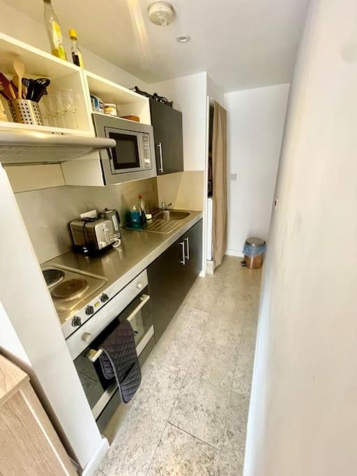 Cambridge City Centre Studio, Sleeps 3 Exterior photo