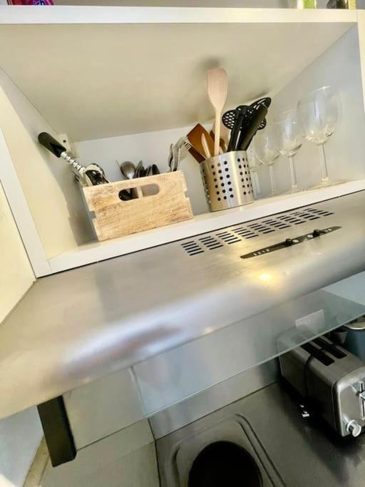 Cambridge City Centre Studio, Sleeps 3 Exterior photo